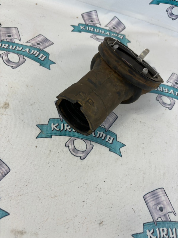 Пыльник рулевой колонки Toyota Aqua