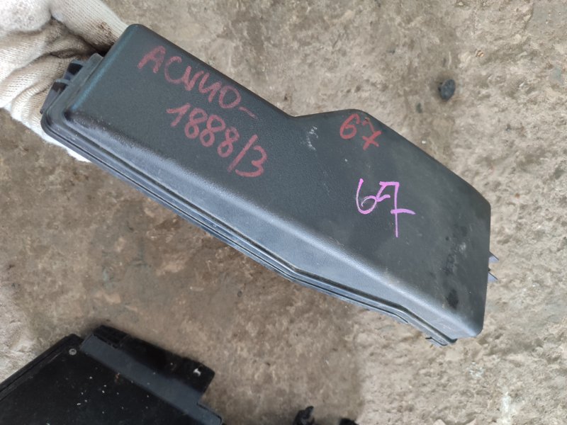 Блок предохранителей под капот Toyota Camry 2008 ACV 40