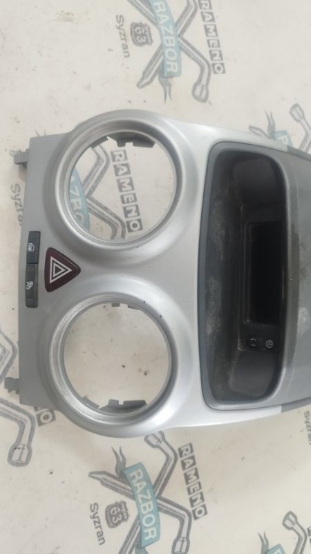 Накладка центральной консоли Opel Corsa 2010 D