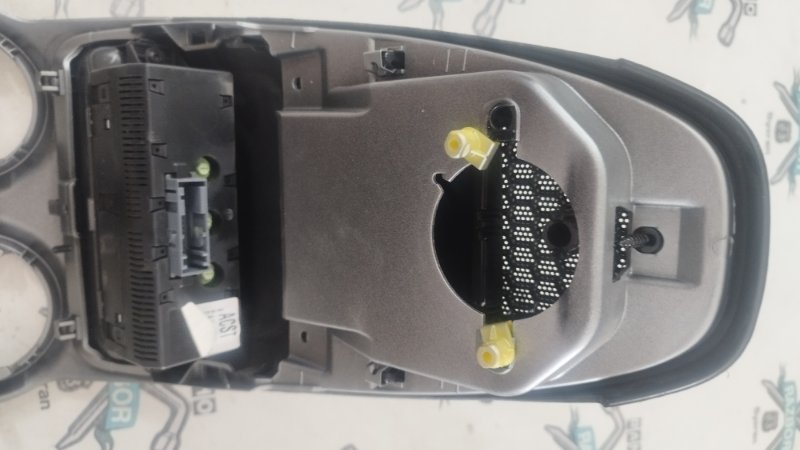 Накладка центральной консоли Opel Corsa 2010 D