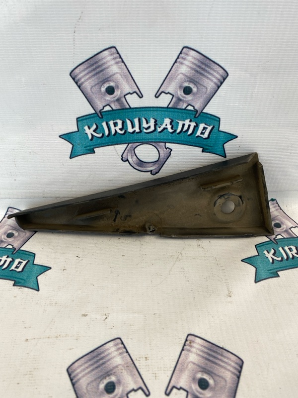 Накладка двери Иж Ода 2106 2000