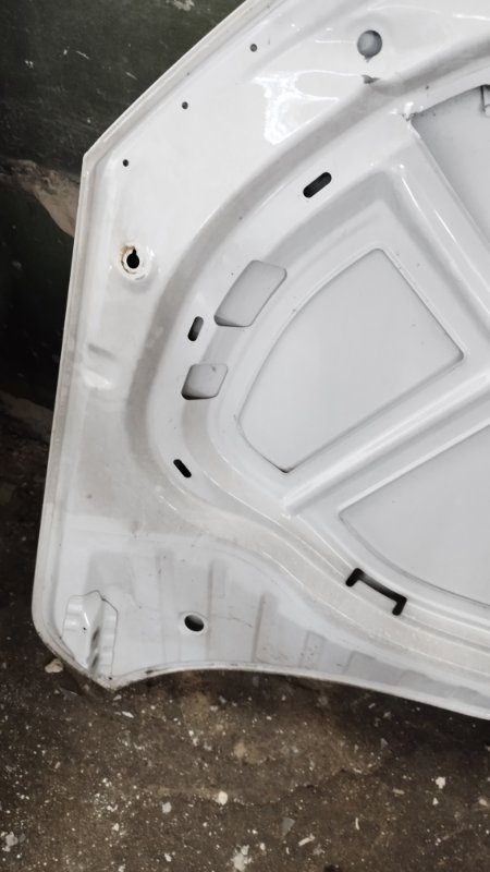Капот Skoda Octavia