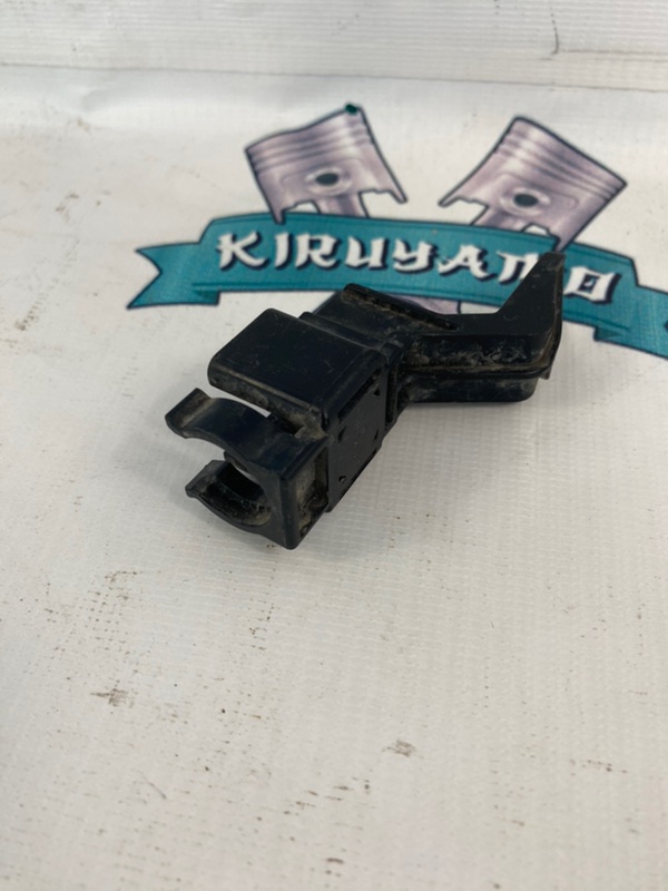 Зажим топливной трубки Toyota Camry 2008 ACV 40