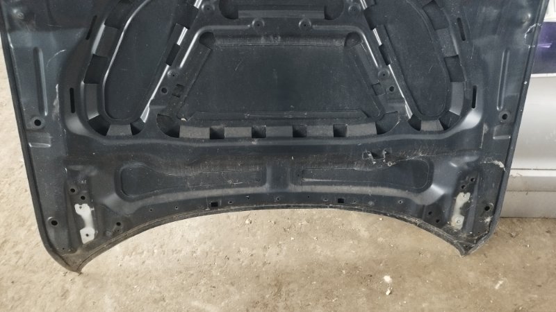 Капот BMW X1