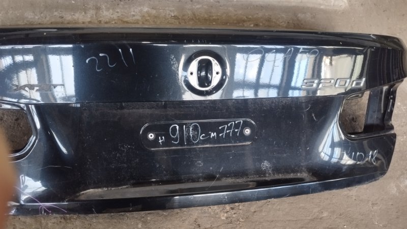 Крышка багажника BMW 3