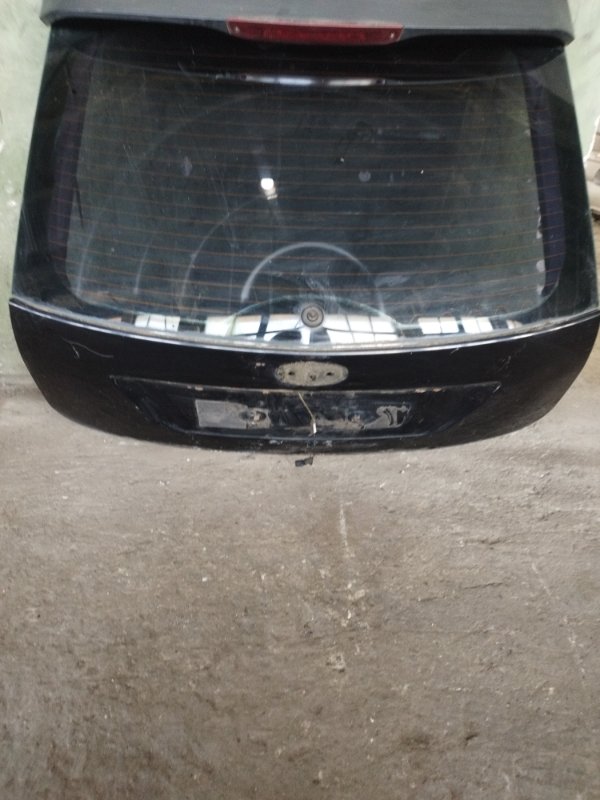 Крышка багажника FORD Focus