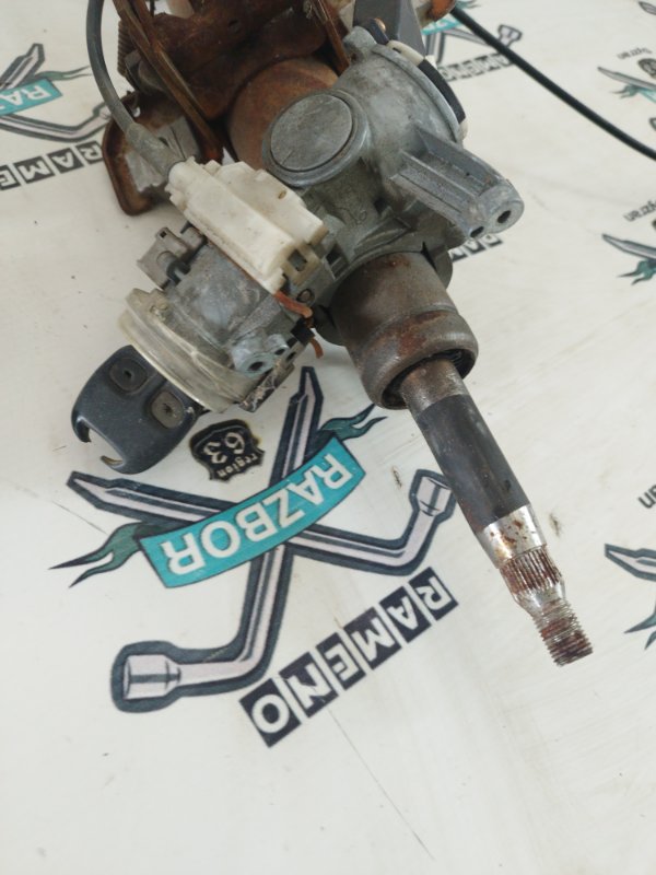 Рулевая колонка Mitsubishi Legnum