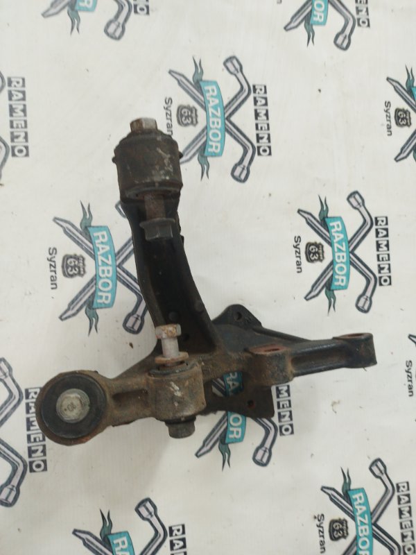 Кулак поворотный Toyota Camry 2008 ACV 40