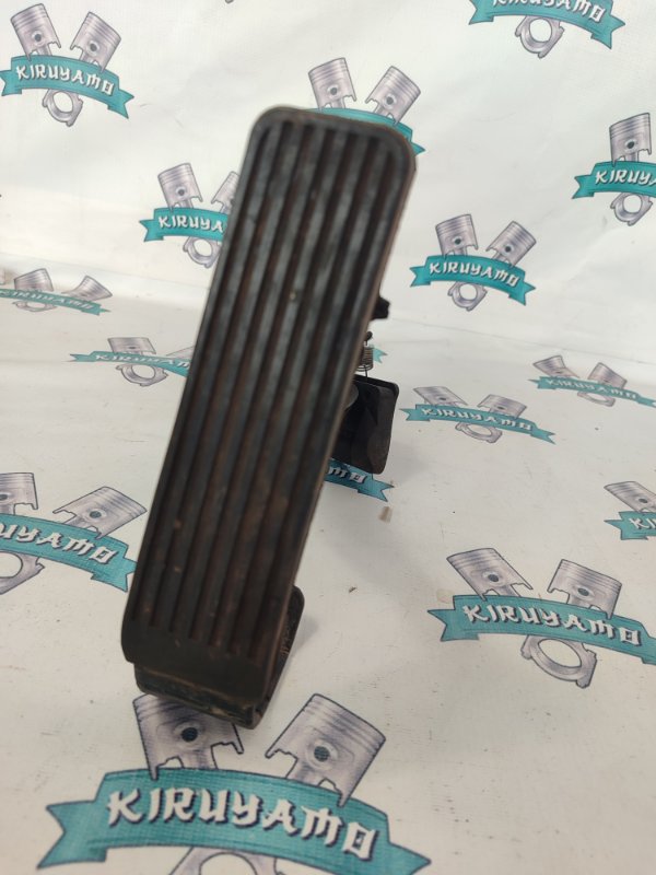 Педаль газа Mercedes-Benz E-ClASS 1996 W210