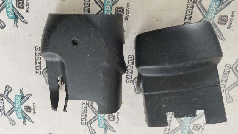 Кожух рулевой колонки Subaru Impreza