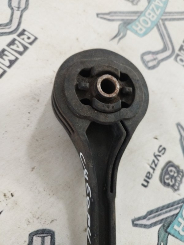 Подушка двигателя Subaru Impreza