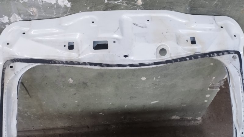 Крышка багажника Lexus RX