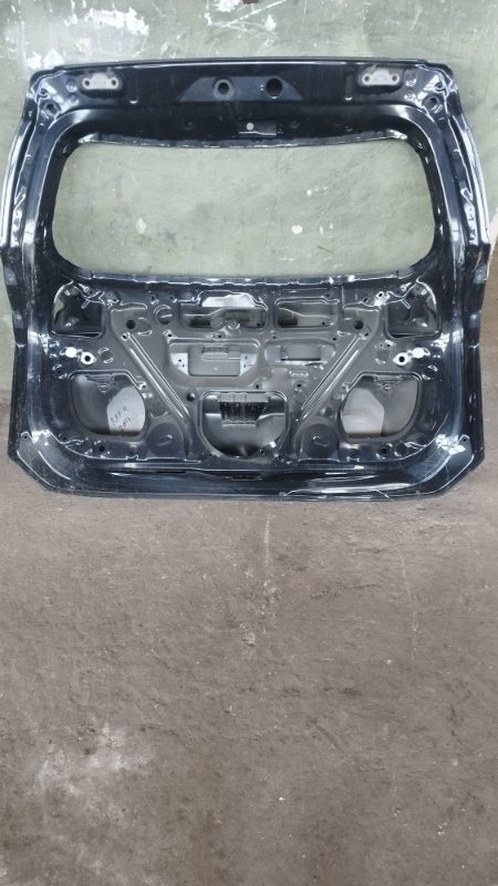 Крышка багажника Toyota RAV4