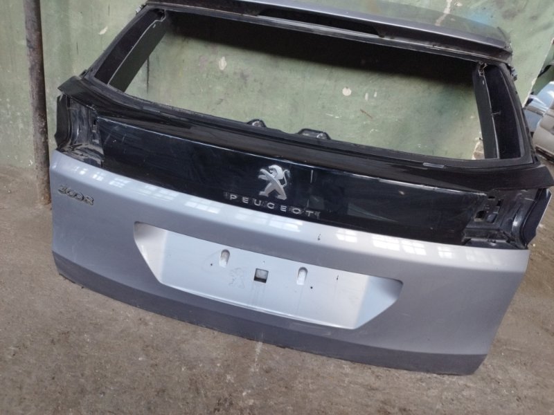 Крышка багажника Peugeot 3008