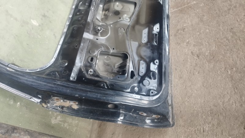 Крышка багажника TOYOTA Land Cruiser Prado 150
