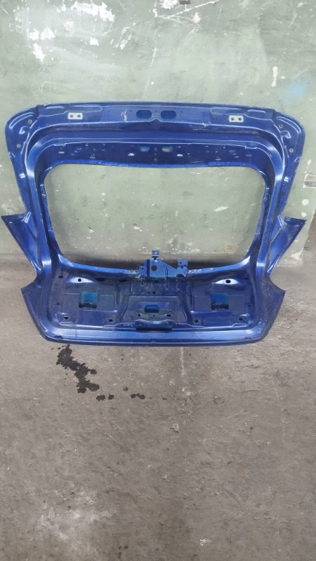 Крышка багажника Ford Focus
