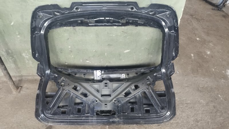 Крышка багажника BMW X1
