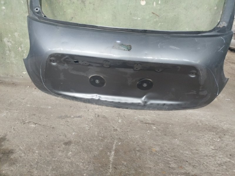 Крышка багажника Nissan Juke YF15