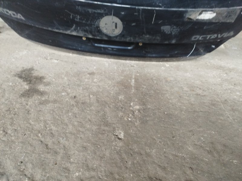 Крышка багажника Skoda Octavia