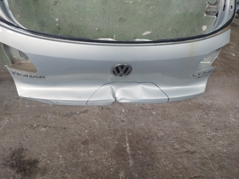 Крышка багажника Volkswagen Tiguan