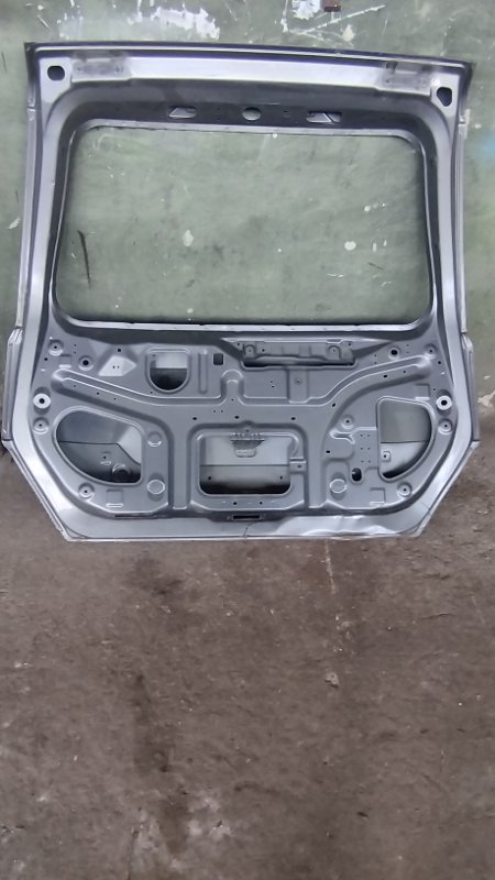 Крышка багажника Nissan X-Trail T31