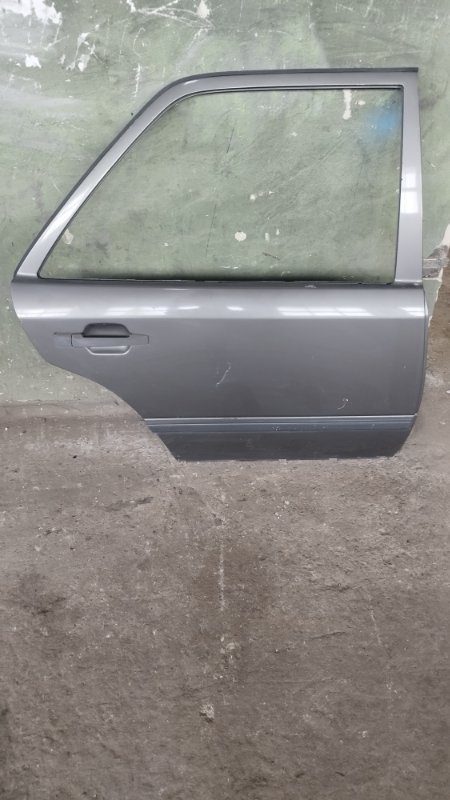 Дверь боковая Mercedes-Benz W124 1988 дорестайлинг