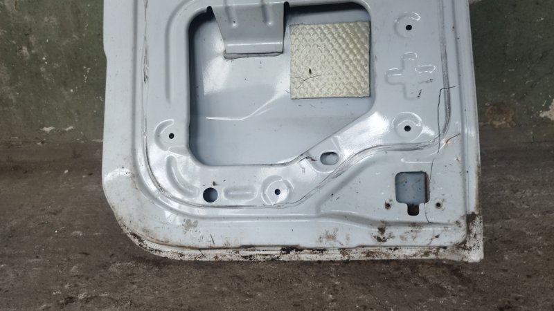 Дверь багажника Lada Largus