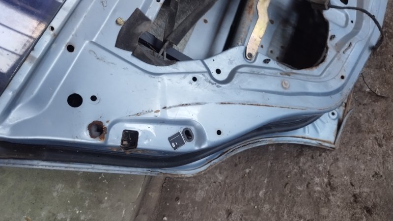 Дверь боковая Chery Fora 2008