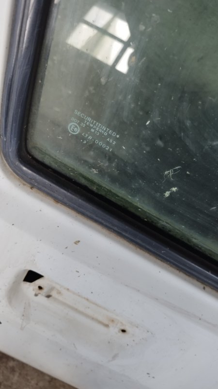 Дверь боковая Ford Sierra