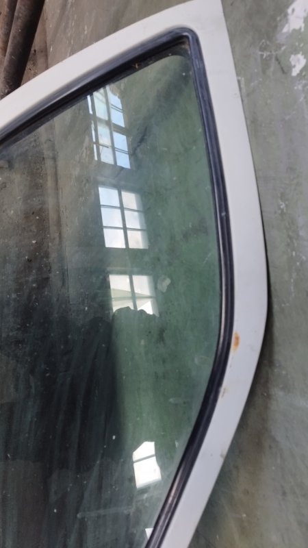 Дверь боковая Ford Sierra