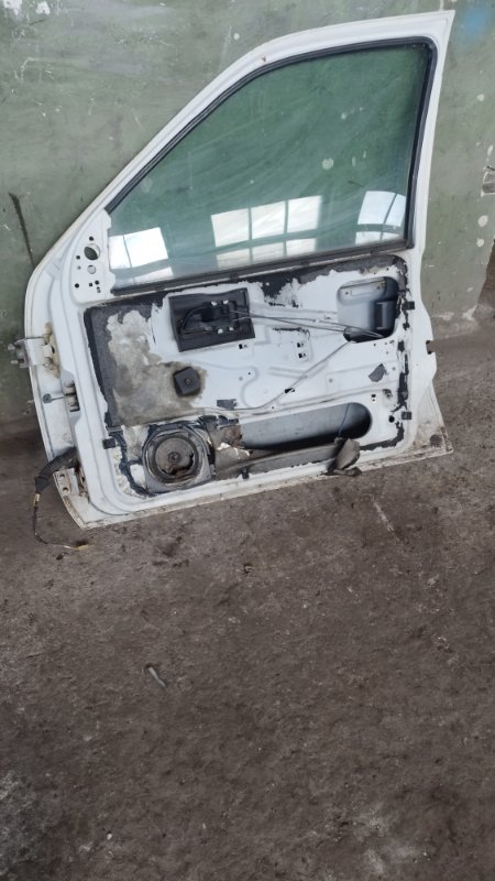 Дверь боковая Ford Sierra