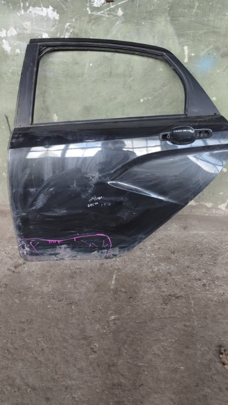 Дверь боковая LADA VESTA