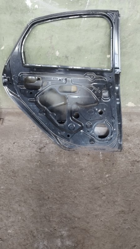 Дверь боковая LADA VESTA
