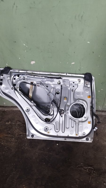 Дверь боковая TOYOTA mark 2