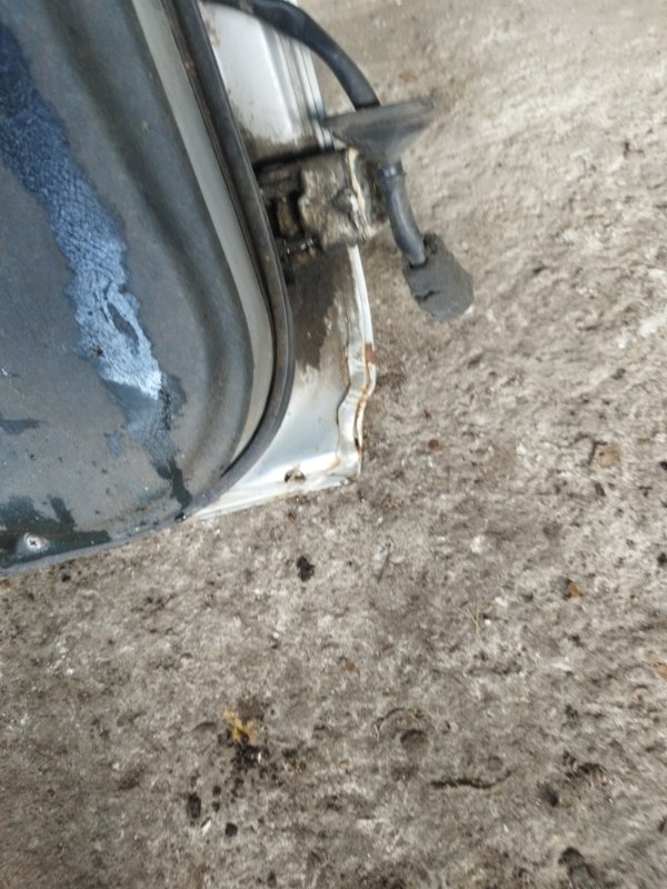 Дверь боковая Nissan Almera N15