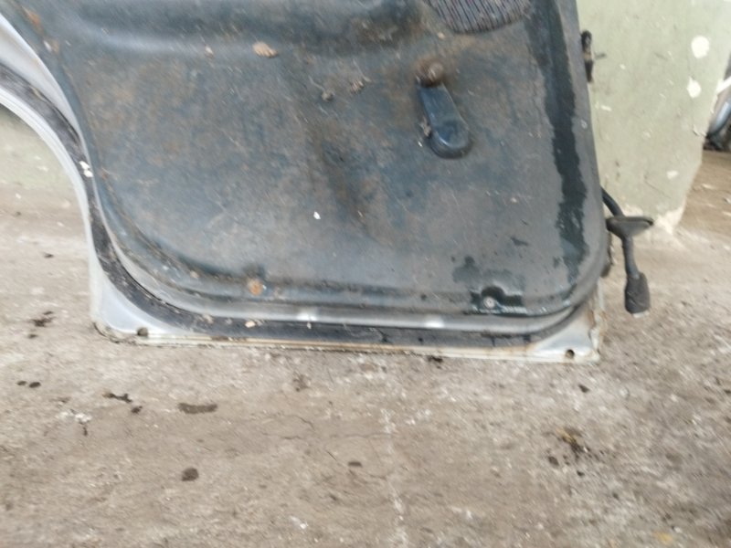 Дверь боковая Nissan Almera N15