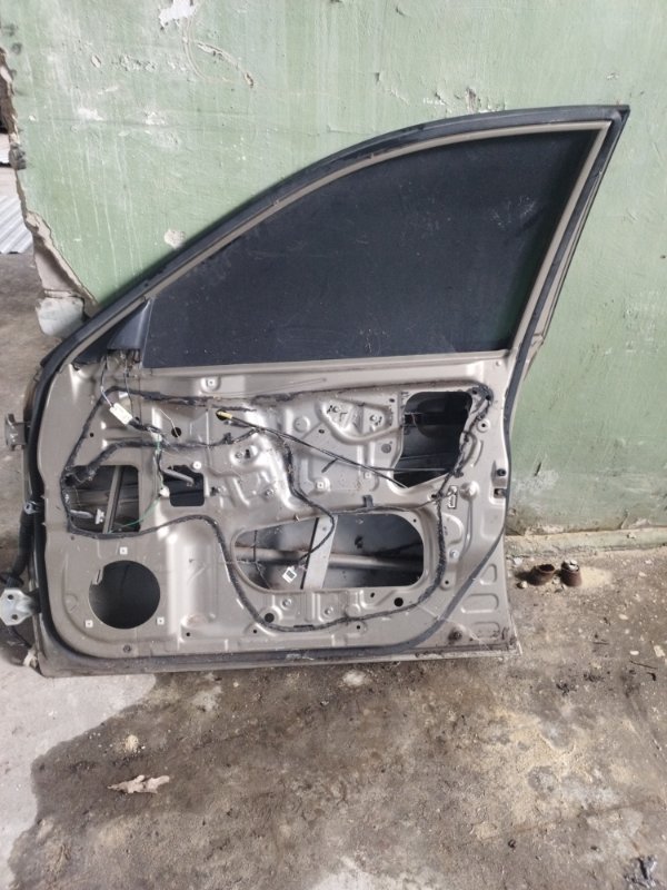 Дверь боковая Subaru Impreza