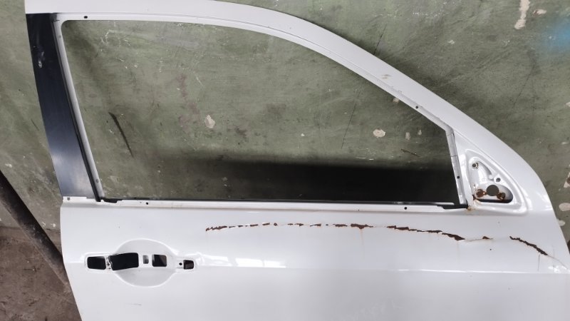 Дверь боковая Mitsubishi Airtrek
