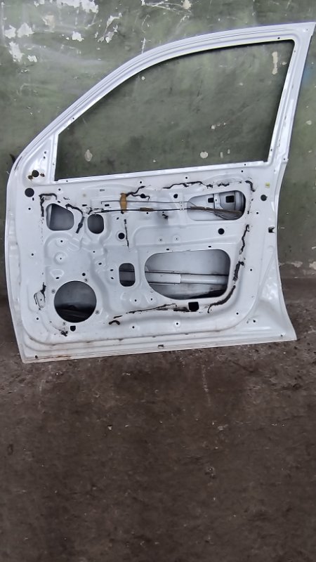 Дверь боковая Mitsubishi Airtrek