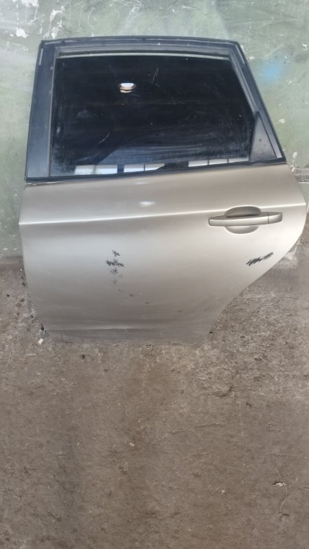 Дверь боковая Subaru Impreza