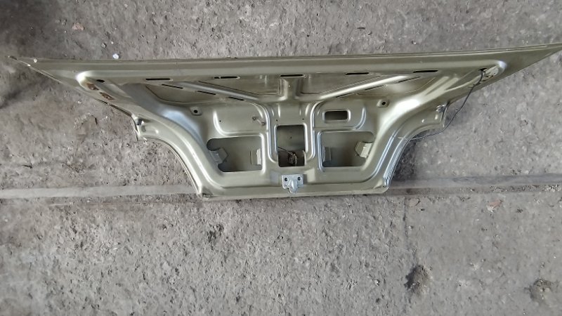Крышка багажника Daewoo Nexia 100
