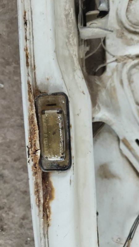 Крышка багажника LADA 21099
