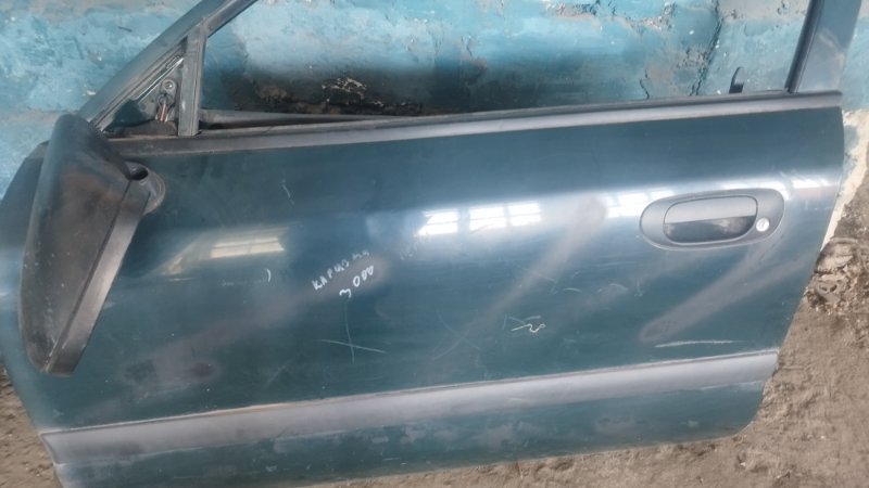 Дверь боковая Mitsubishi Carisma