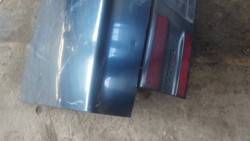 Крышка багажника FORD Scorpio