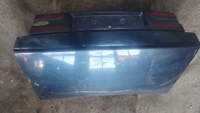 Крышка багажника FORD Scorpio