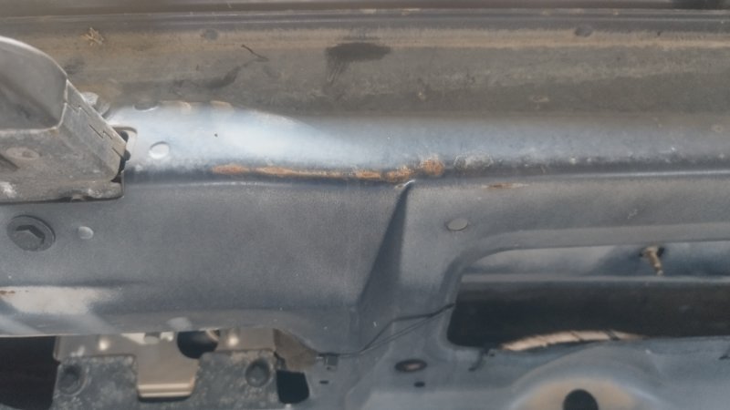 Крышка багажника FORD Scorpio