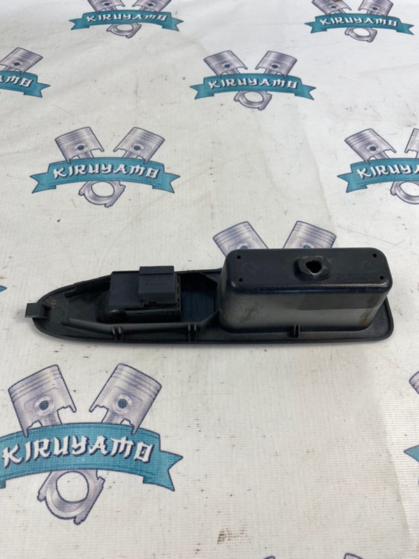 Кнопка стеклоподъемника Chery Amulet