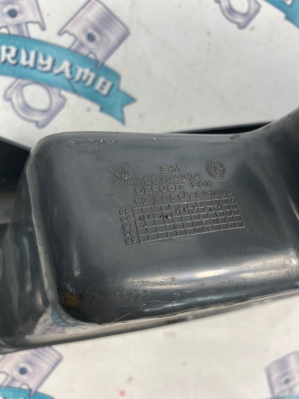Бардачок Daewoo Nexia