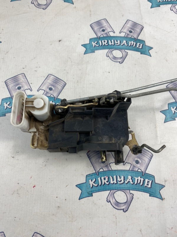 Замок боковой двери Fiat Punto 2000 188