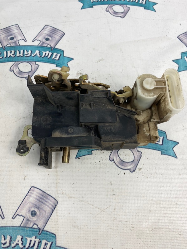 Замок боковой двери Fiat Punto 2000 188